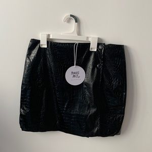 NWT Princess Polly Black Mini Skirt